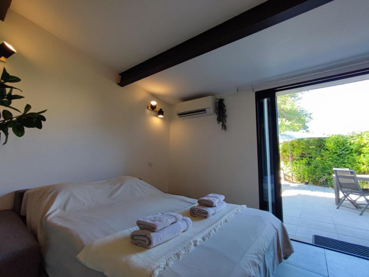 L'Ousto - Studio Avec Magnifique Terrasse A 5 Min De Cassis Roquefort-la-Bédoule Dış mekan fotoğraf