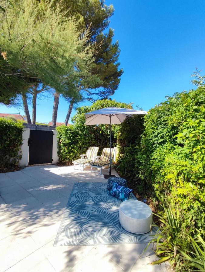L'Ousto - Studio Avec Magnifique Terrasse A 5 Min De Cassis Roquefort-la-Bédoule Dış mekan fotoğraf